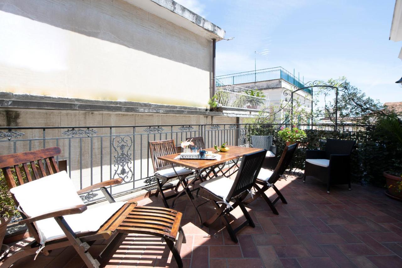 Amalfi Old Square Room & Apartments Dış mekan fotoğraf