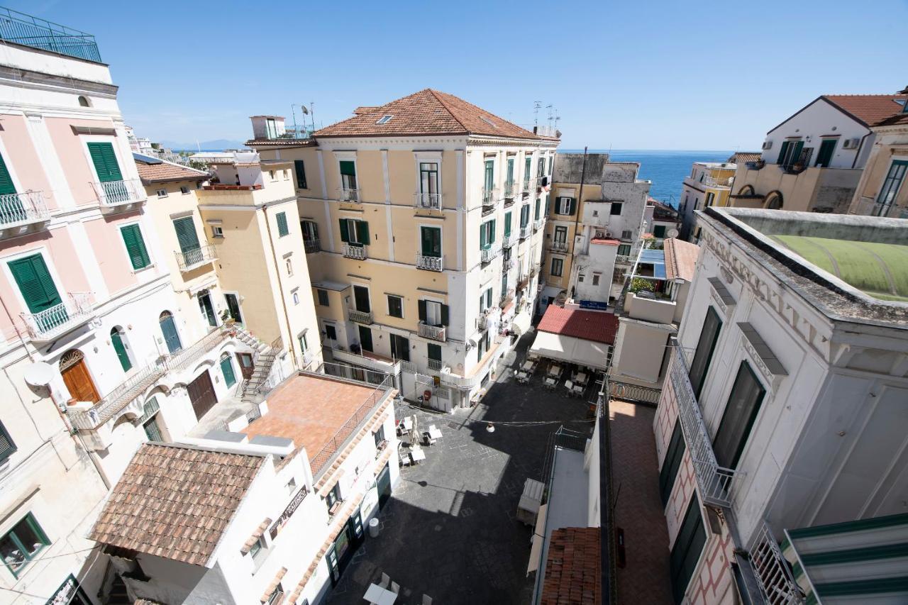Amalfi Old Square Room & Apartments Dış mekan fotoğraf