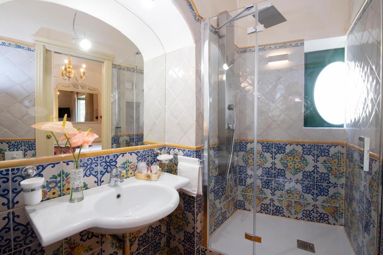 Amalfi Old Square Room & Apartments Dış mekan fotoğraf