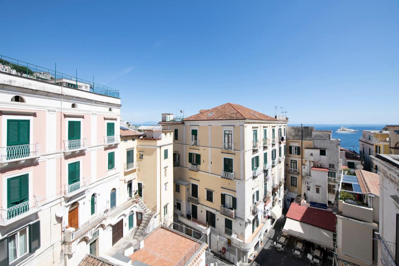 Amalfi Old Square Room & Apartments Dış mekan fotoğraf