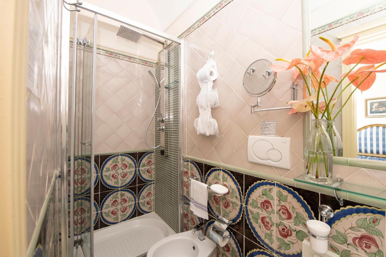 Amalfi Old Square Room & Apartments Dış mekan fotoğraf