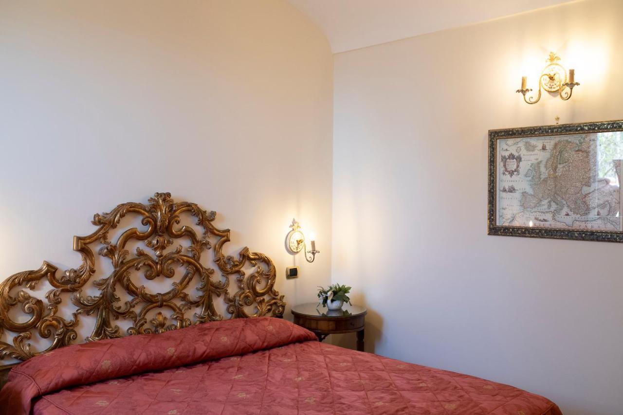 Amalfi Old Square Room & Apartments Dış mekan fotoğraf