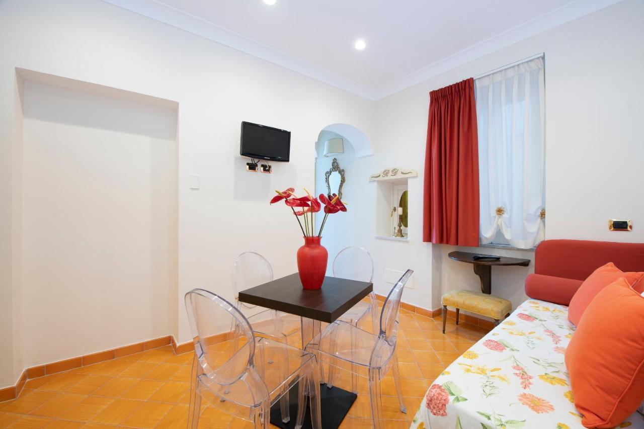 Amalfi Old Square Room & Apartments Dış mekan fotoğraf