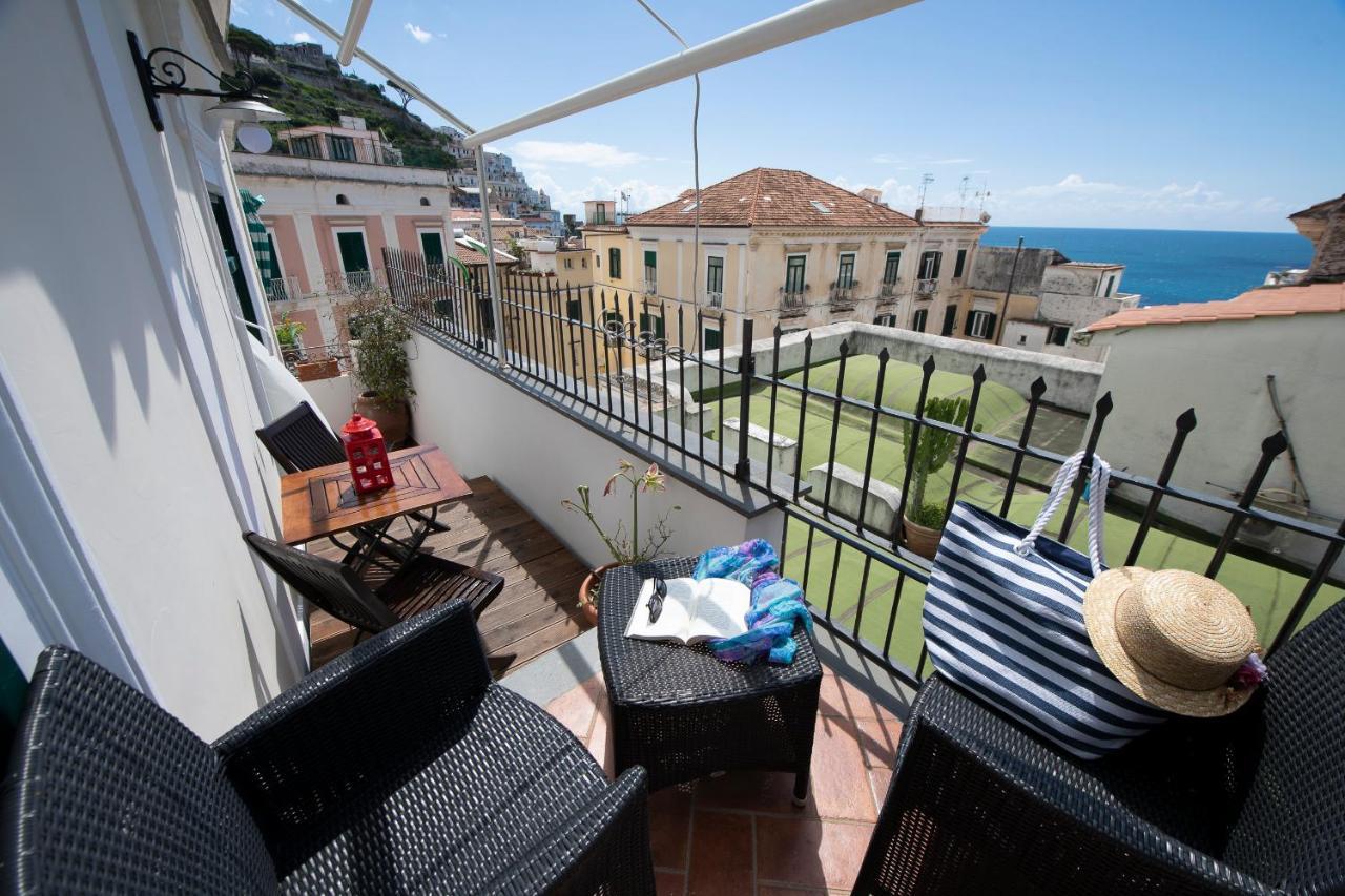 Amalfi Old Square Room & Apartments Dış mekan fotoğraf