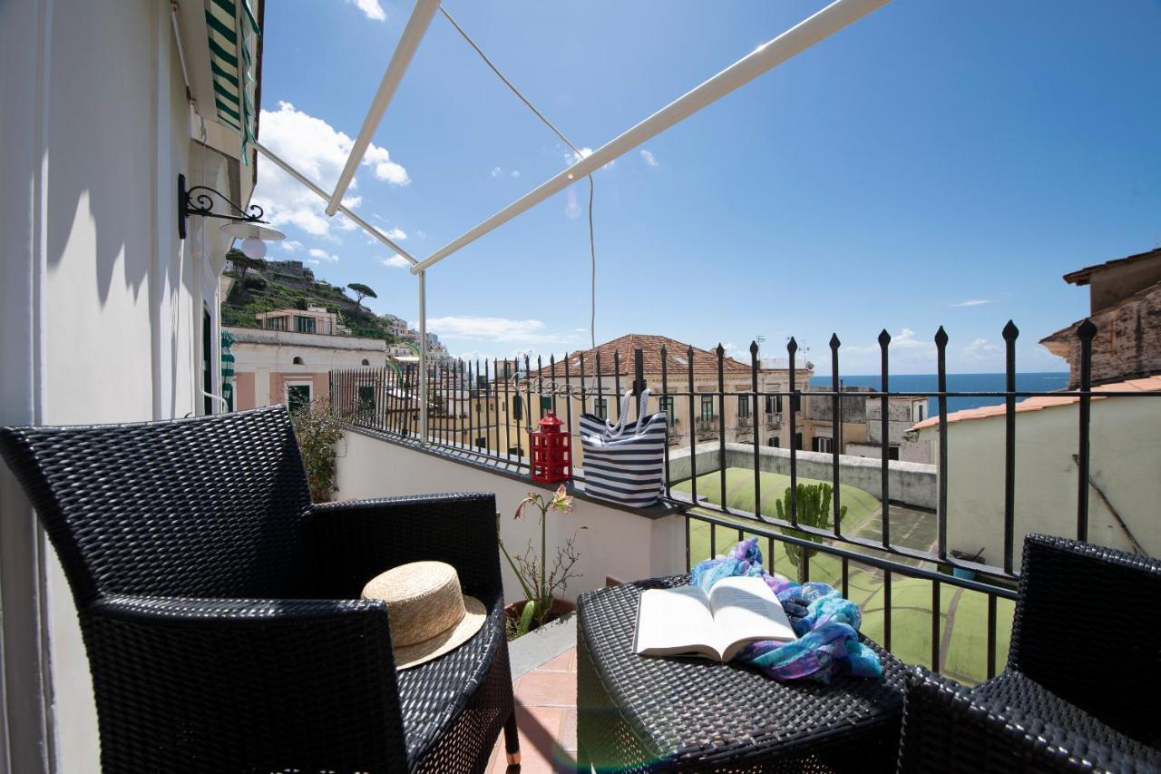 Amalfi Old Square Room & Apartments Dış mekan fotoğraf