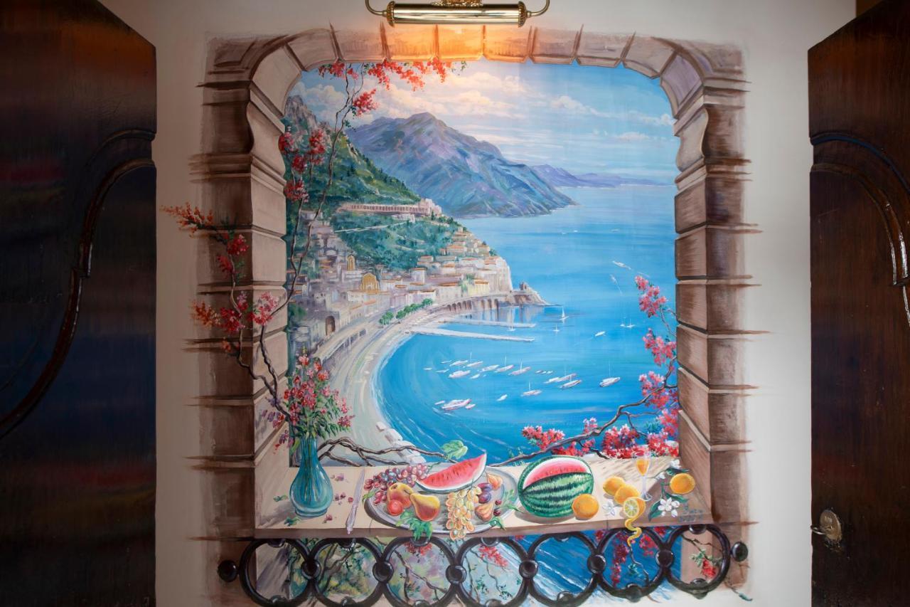 Amalfi Old Square Room & Apartments Dış mekan fotoğraf